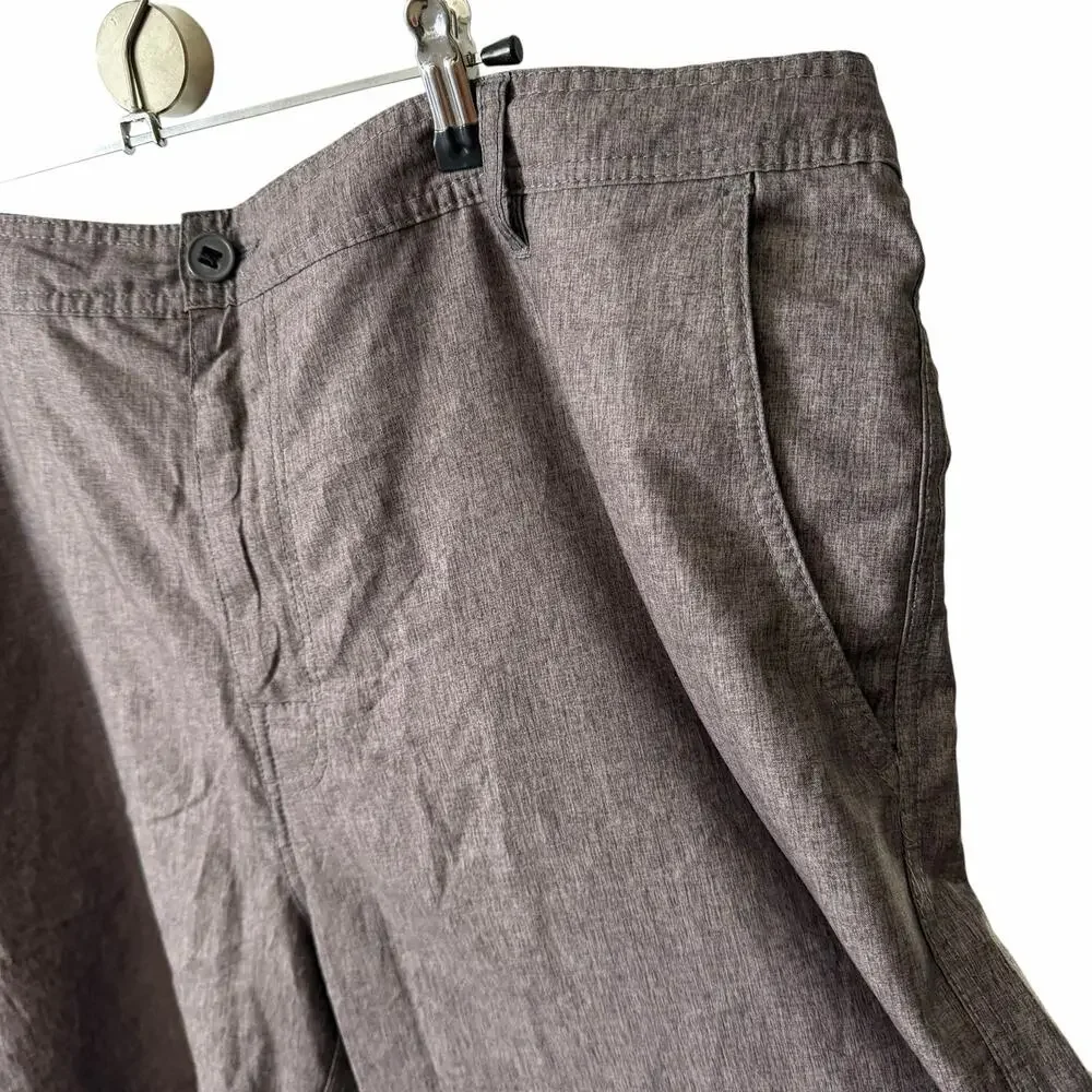 Set of 2 Da Hui Mens Size 42 Casual Shorts Hybrid Collection Beige Heather Gray